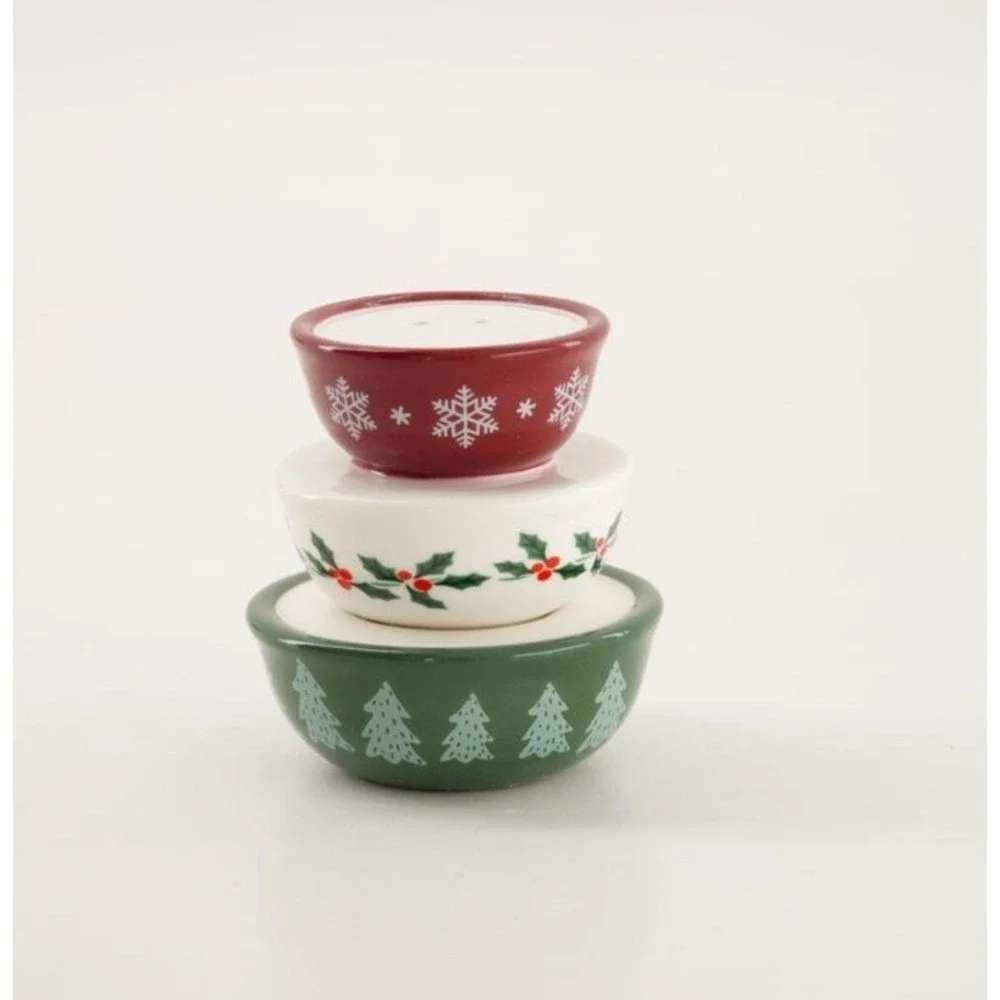 Cracker Barrel Christmas Mixing Bowls Salt and Pepper Ceramic Set NEW 2026